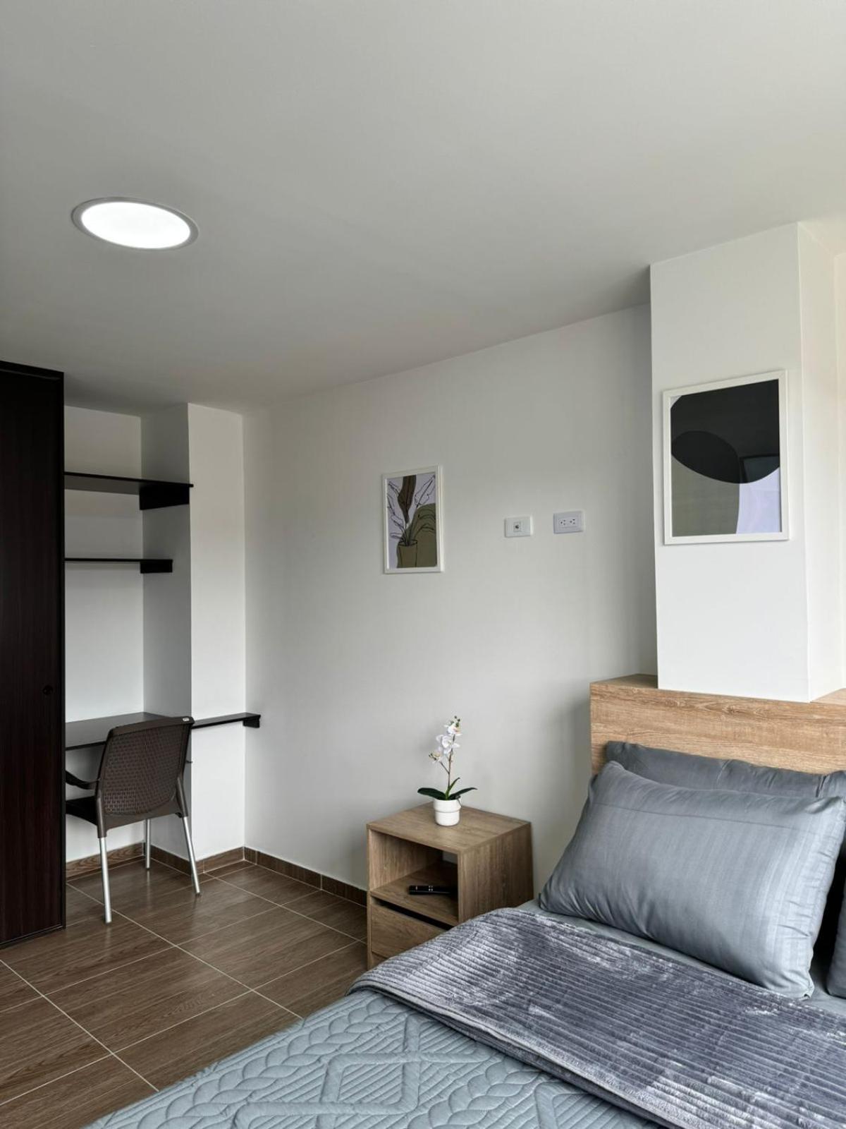 Hostelfc Jvargas Apartment Bogota